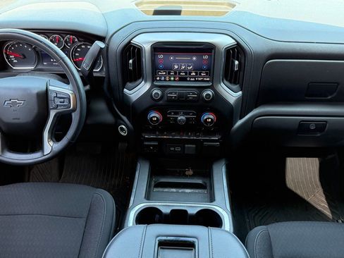 Used 2020 Chevrolet Silverado 1500 LT Trail Boss image 8