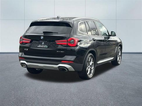 Certified 2024 BMW X3 xDrive30i w/ Premium Package image 6