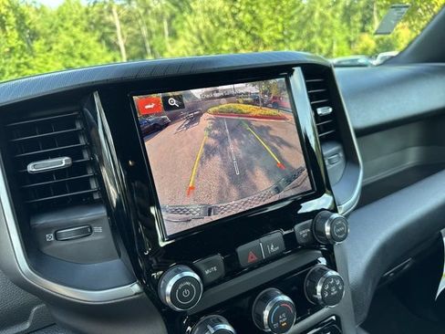 New 2026 RAM 1500 Express AWD/4WD image 27