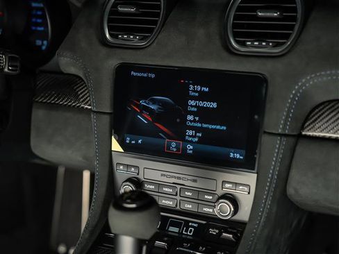 Certified 2024 Porsche 718 Cayman GT4 RS RWD image 29