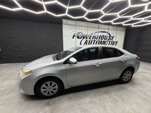 Used 2015 Toyota Corolla L FWD image 5