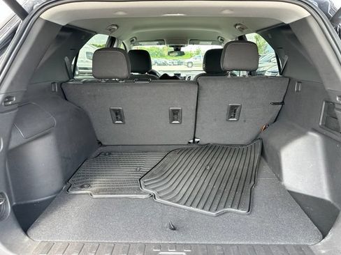Used 2022 Chevrolet Equinox LT FWD image 8