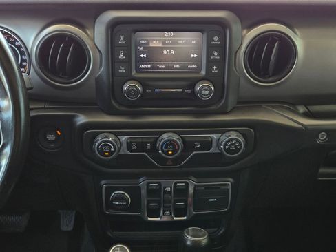 Used 2020 Jeep Wrangler Unlimited Sport S AWD/4WD image 15