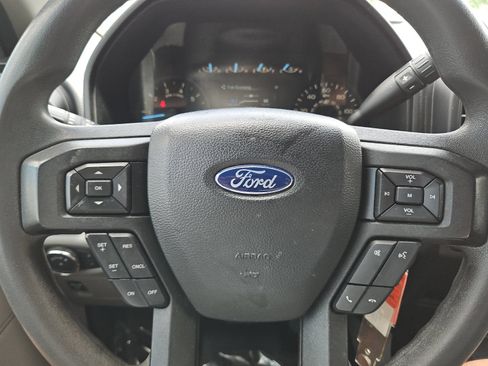 Used 2018 Ford F150 XL w/ Equipment Group 101A Mid AWD/4WD image 19