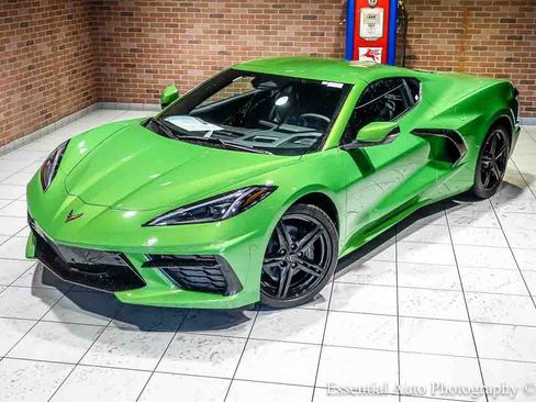 Used 2026 Chevrolet Corvette Stingray Preferred Cpe w/ Battery Protection Package RWD image 6