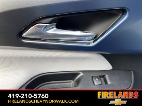 New 2026 Chevrolet Equinox EV LT image 39