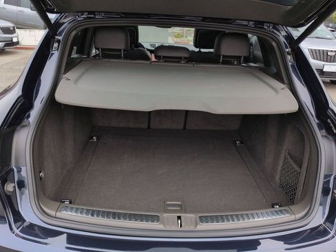 Used 2021 Porsche Macan image 19