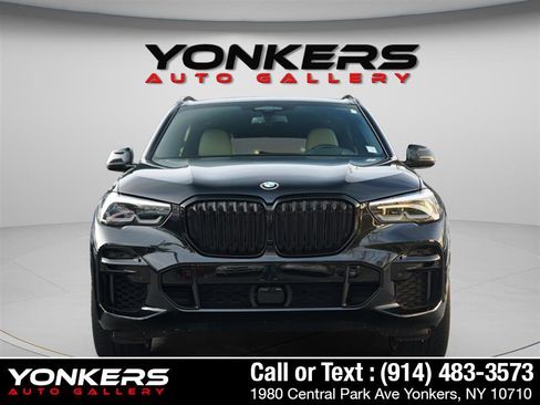 Used 2022 BMW X5 xDrive40i w/ M Sport Package image 16