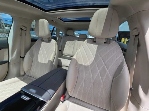 Used 2022 Mercedes-Benz EQS 450+ Sedan image 21