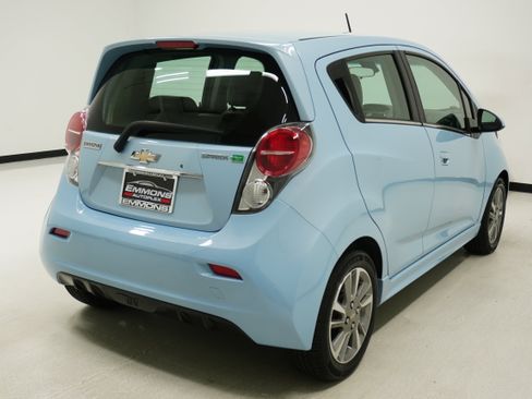 Used 2016 Chevrolet Spark LT image 4
