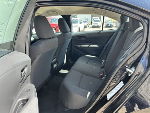 Certified 2025 Toyota Corolla LE FWD image 18