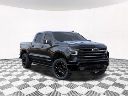 New 2026 Chevrolet Silverado 1500 High Country w/ High Country Premium Package AWD/4WD image 12