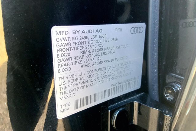 Used 2025 Audi Q5 Premium Plus AWD/4WD image 34