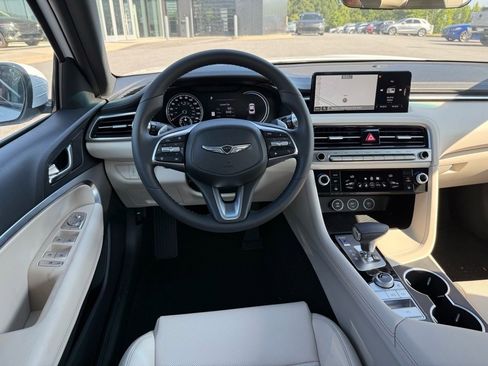 New 2026 Genesis G70 2.5T image 10