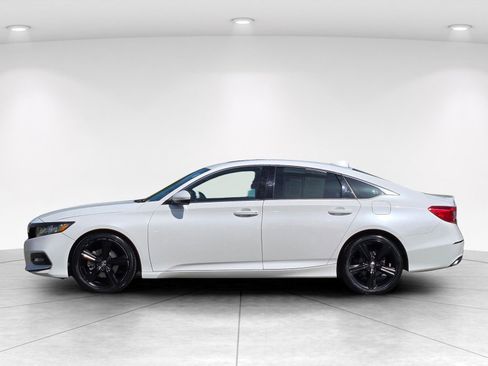 Used 2020 Honda Accord Sport image 4