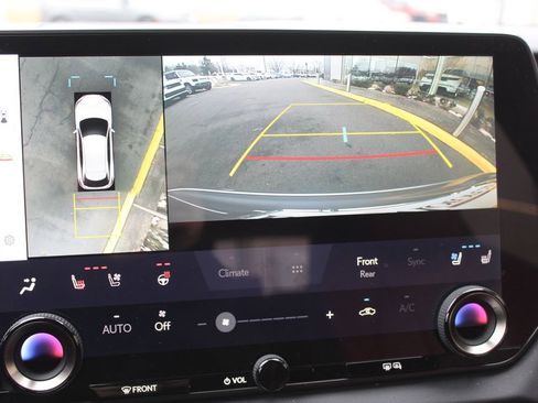 Used 2024 Lexus RX 500h F Sport w/ Convenience Package image 17