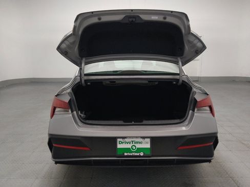Used 2025 Hyundai Elantra Sport FWD image 29