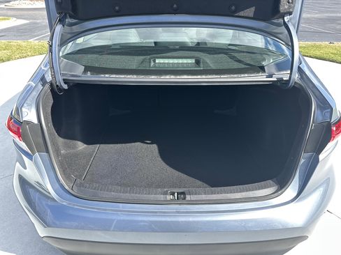 Certified 2024 Toyota Corolla LE image 31