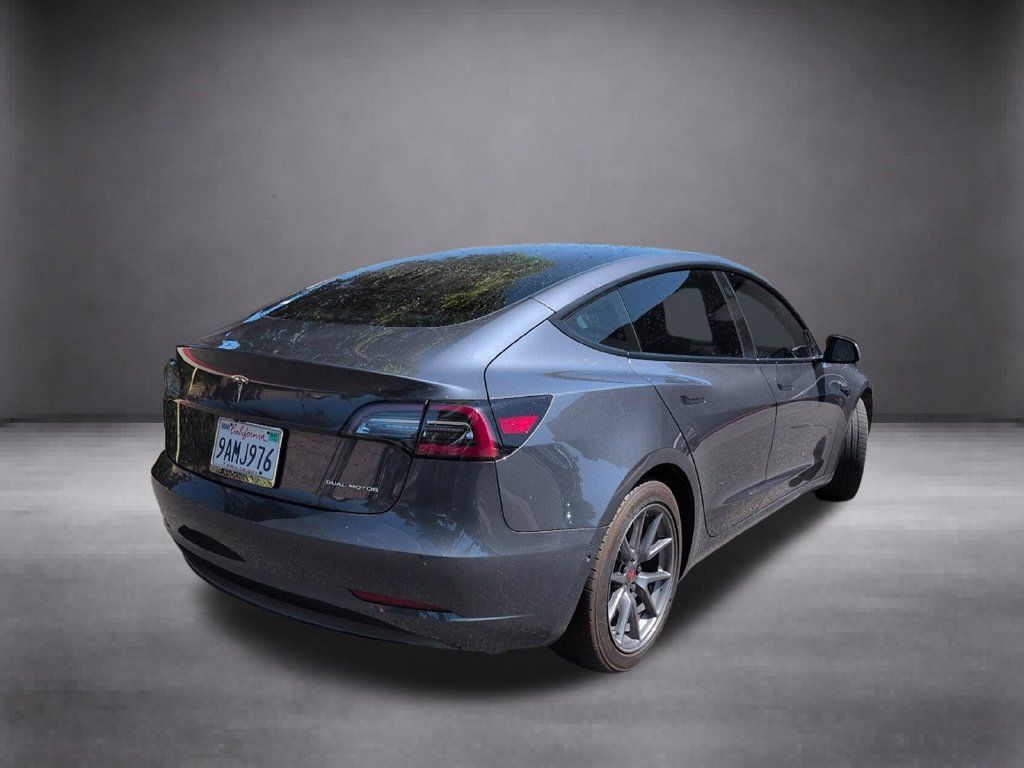 Used 2022 Tesla Model 3 Long Range AWD/4WD image 9
