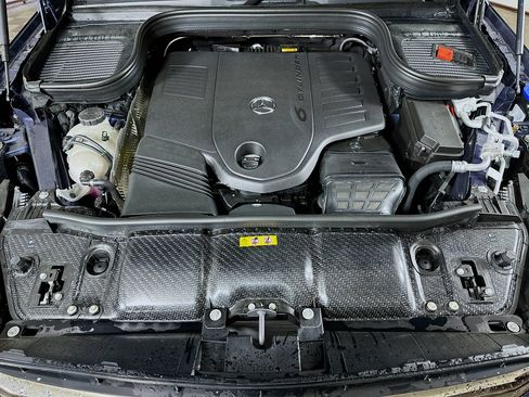 New 2026 Mercedes-Benz GLS 450 4MATIC image 31