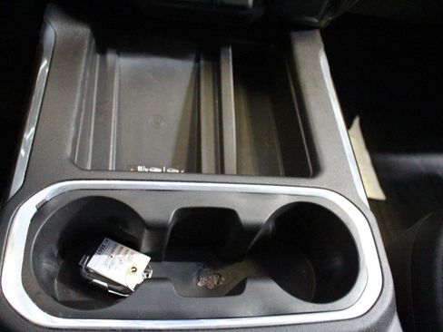 Used 2020 GMC Sierra 1500 SLT w/ SLT Convenience Package image 26