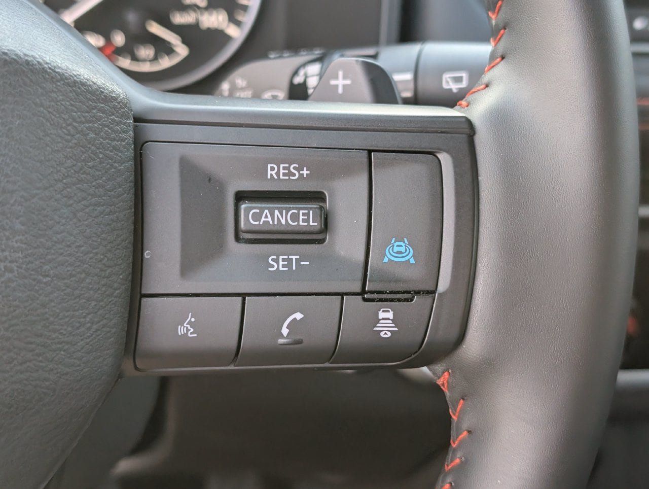 Certified 2025 Nissan Rogue SV w/ Rock Creek Premium Package AWD/4WD image 23