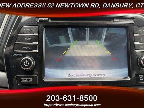 Used 2017 Nissan Maxima 3.5 SV w/ Interior Lighting Package FWD image 21