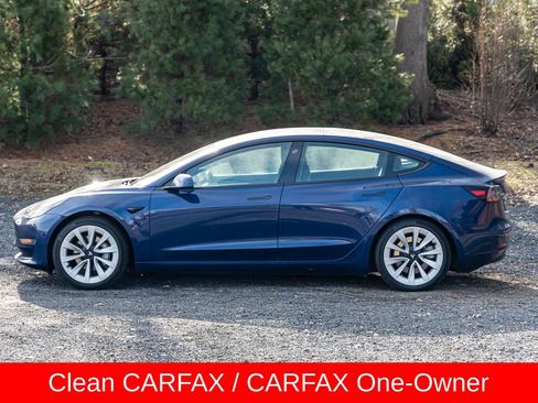 Used 2022 Tesla Model 3 Long Range image 4