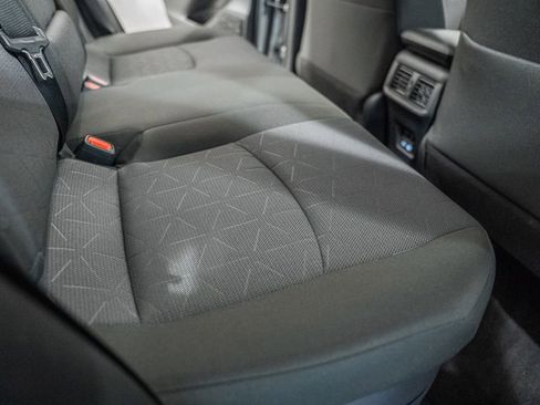 Used 2025 Toyota RAV4 XLE image 32