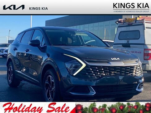 Certified 2024 Kia Sportage LX image 1
