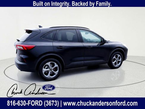 New 2026 Ford Escape ST-Line w/ Cold Weather Package AWD/4WD image 9