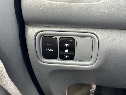 Used 2005 Honda Pilot EX image 25