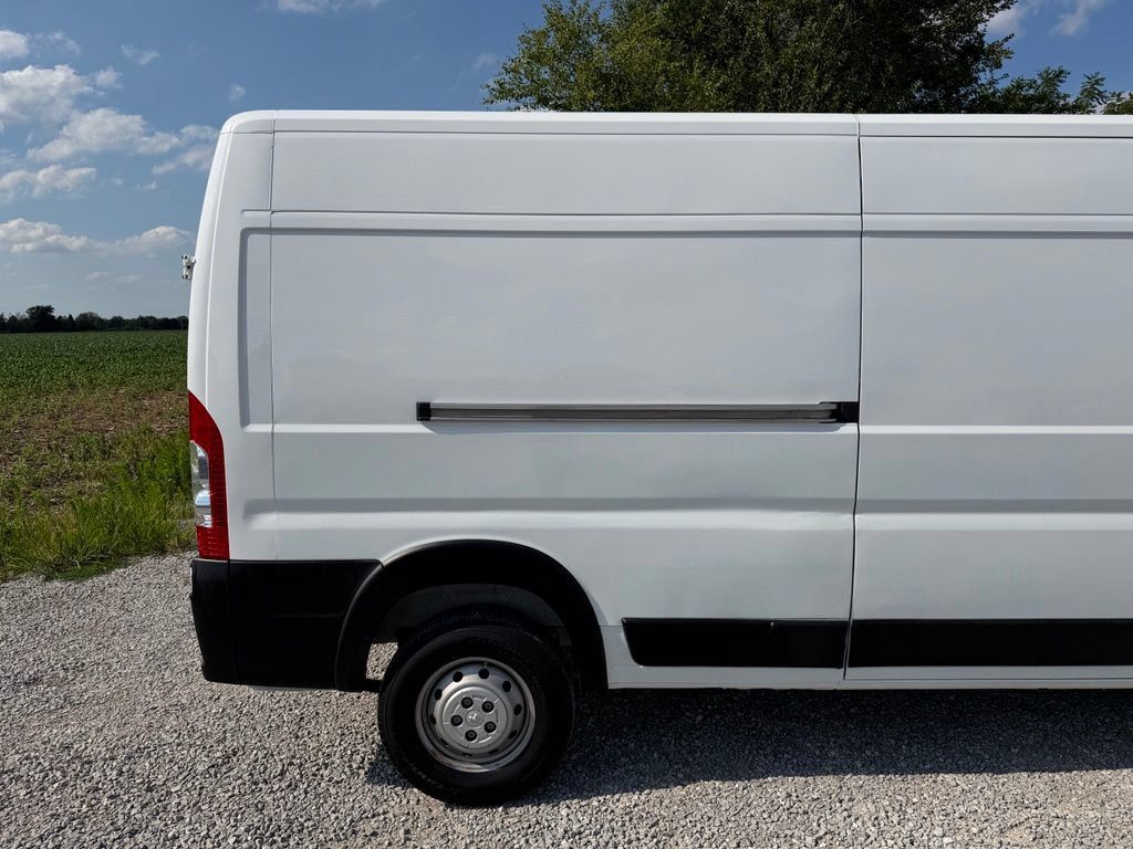 Used 2023 RAM ProMaster 2500 FWD image 18