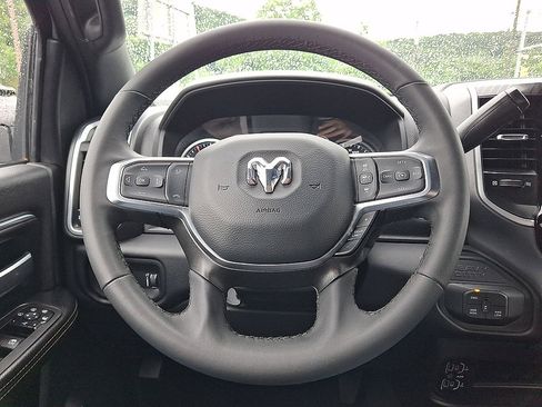 Used 2025 RAM 2500 Big Horn AWD/4WD image 17