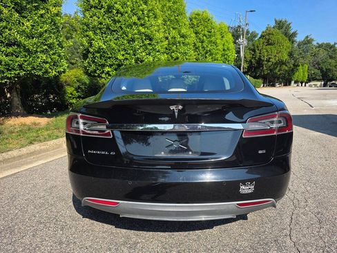 Used 2014 Tesla Model S P85 RWD image 4