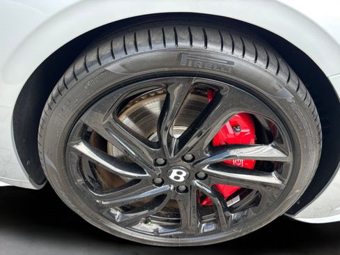 New 2025 Bentley Continental GT Speed image 31