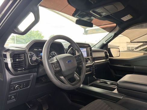 Used 2021 Ford F150 XL w/ STX Appearance Package RWD image 7