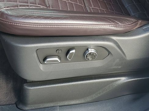 Used 2023 Cadillac Escalade V w/ LPO, ONYX Package AWD/4WD image 23