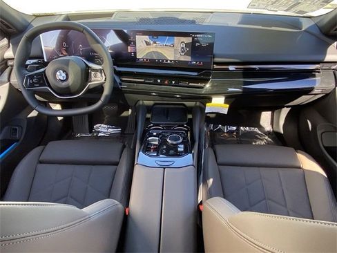 New 2026 BMW 530i w/ Premium Package image 15