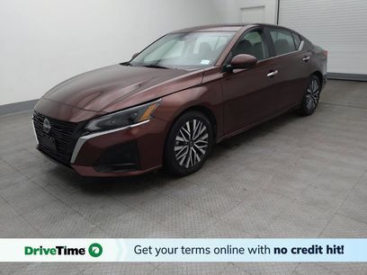 Used 2023 Nissan Altima 2.5 SV