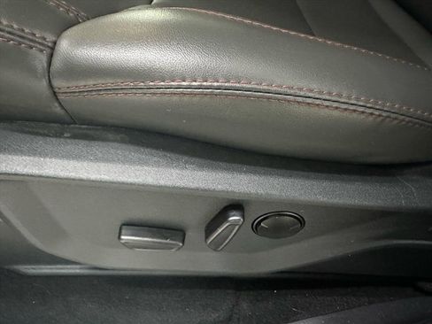 Certified 2025 Ford Expedition Active image 36