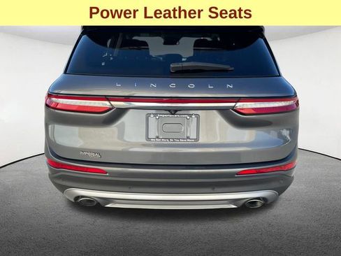 Used 2021 Lincoln Corsair AWD w/ Premium Package image 12