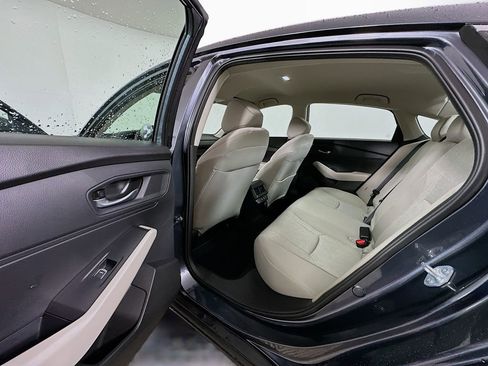 Used 2025 Honda Accord LX image 17