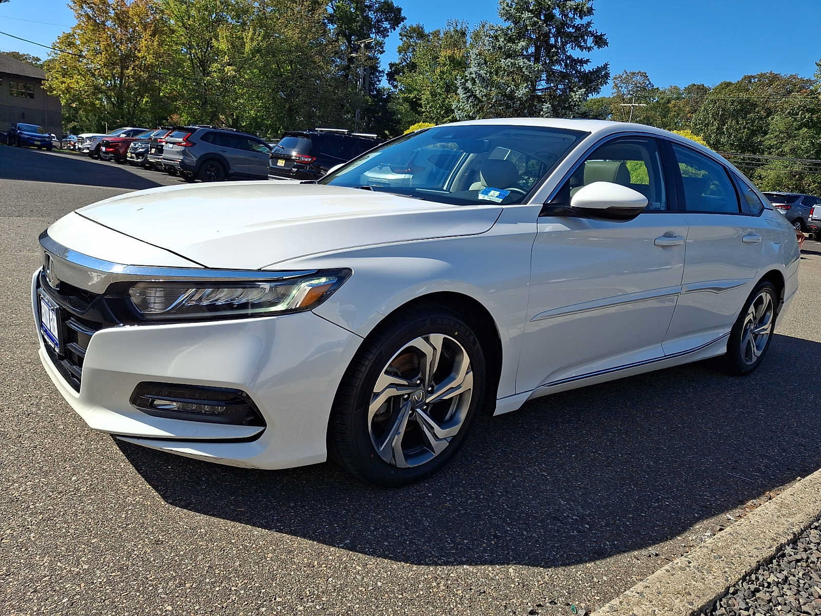 Used 2018 Honda Accord EX-L image 3