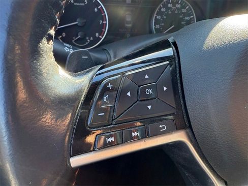 Used 2023 Nissan Altima 2.0 SR image 16