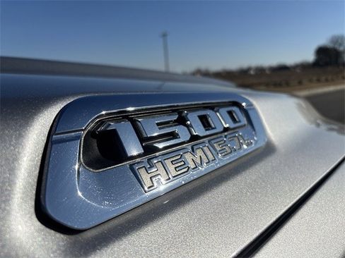 Used 2021 RAM 1500 Big Horn image 28