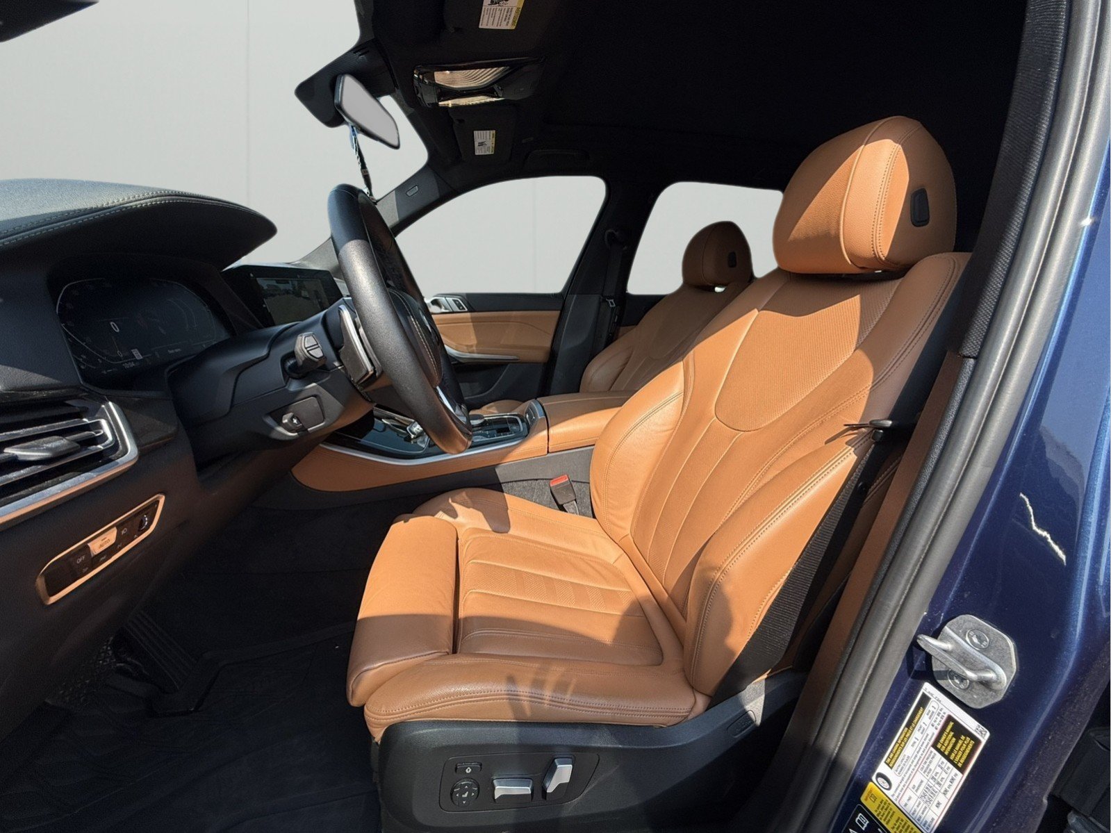 Used 2022 BMW X5 xDrive40i AWD/4WD image 9