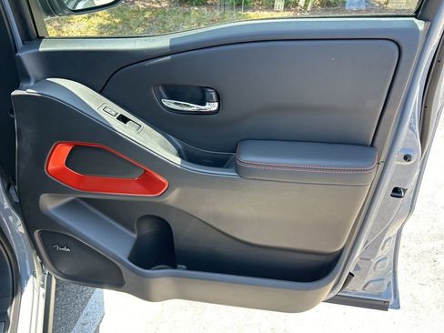 New 2025 Nissan Frontier PRO-4X w/ Pro Convenience Package image 38