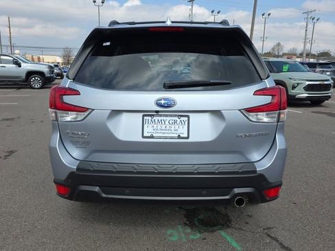 Used 2021 Subaru Forester Limited w/ Popular Package #3 image 4