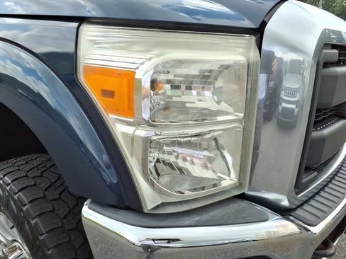 Used 2016 Ford F250 XL w/ XL Appearance Package AWD/4WD image 3